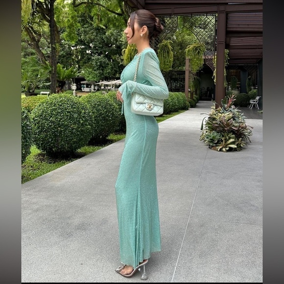 SELF PORTRAIT | pale blue rhinestone midi Longsleeve cut out - Picture 14 of 14